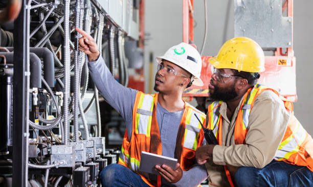 Best Best Electricians Near Me  in Crooked River Ranch, OR